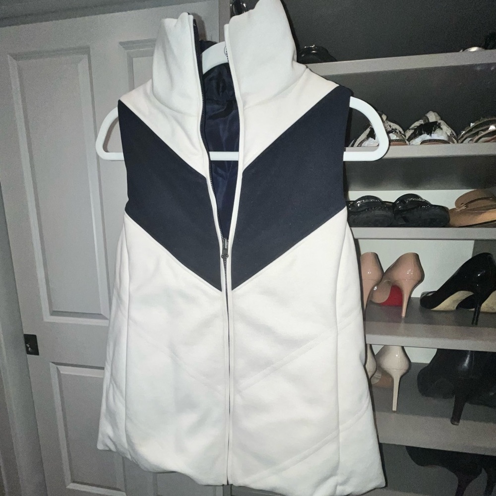 Tuckernuck Varsity Vest - White and Navy - SMALL